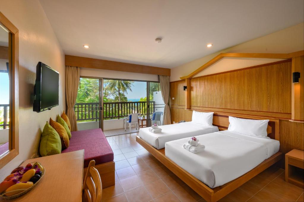 Patong Lodge-1